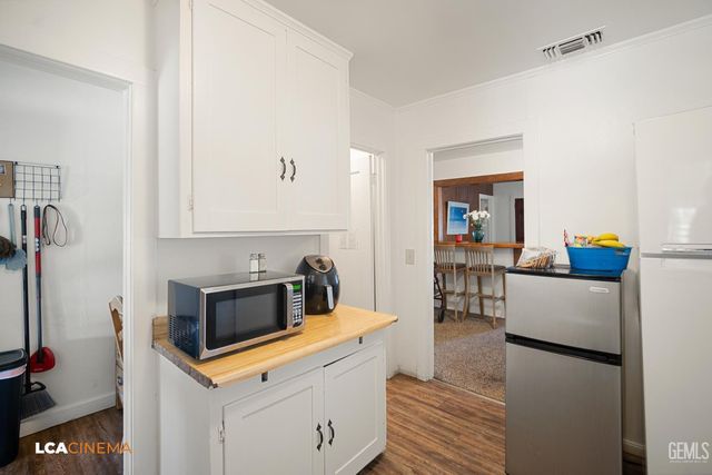 713 El Tejon Avenue, Bakersfield, CA 93308