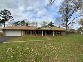 195 Katherine DR, Kilgore, TX 75662