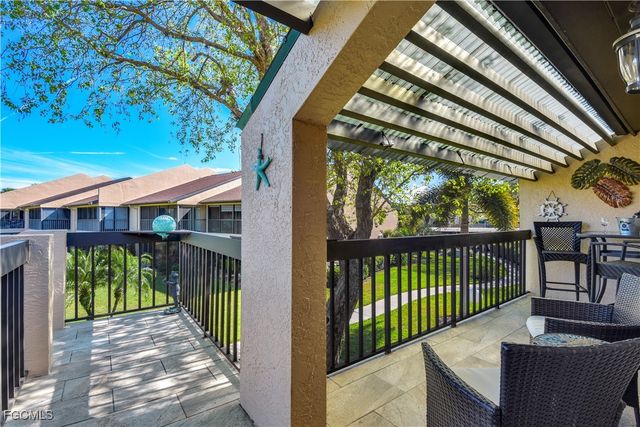 15466 Admiralty CIR 6, North Fort Myers, FL 33917