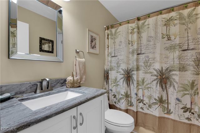 15466 Admiralty CIR 6, North Fort Myers, FL 33917