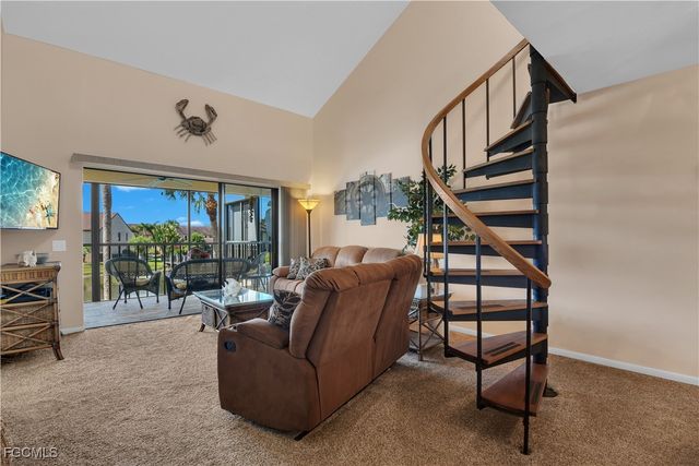 15466 Admiralty CIR 6, North Fort Myers, FL 33917