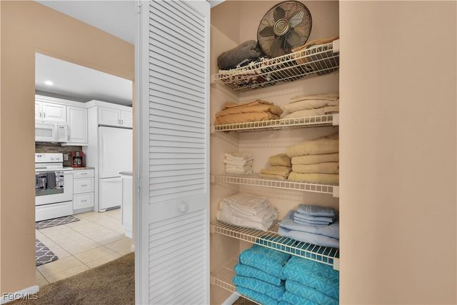 15466 Admiralty CIR 6, North Fort Myers, FL 33917