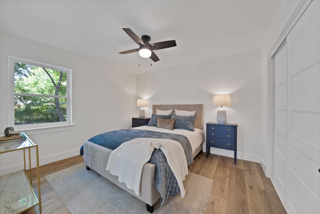 2926 Hillglenn Road, Dallas, TX 75228