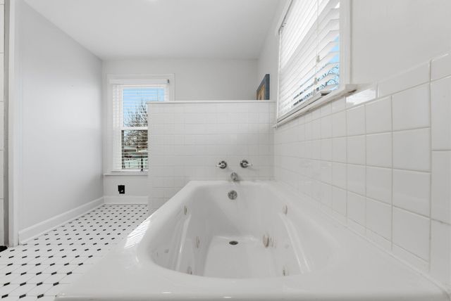 631 Beaumont Avenue, Harrodsburg, KY 40330