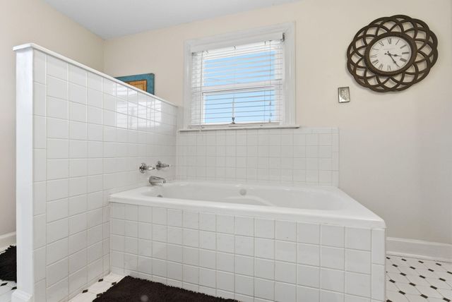 631 Beaumont Avenue, Harrodsburg, KY 40330