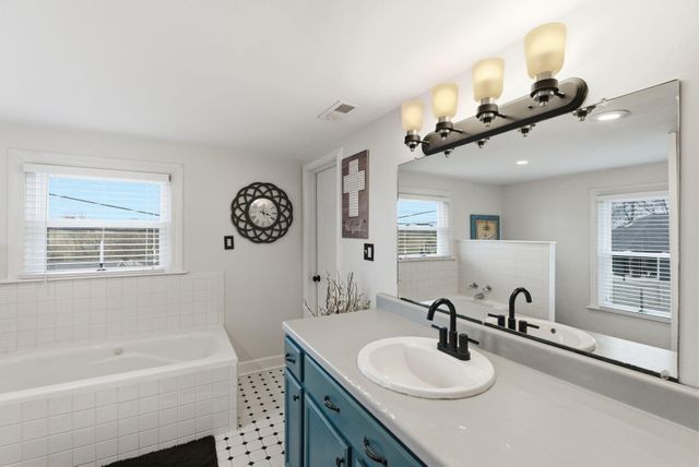 631 Beaumont Avenue, Harrodsburg, KY 40330