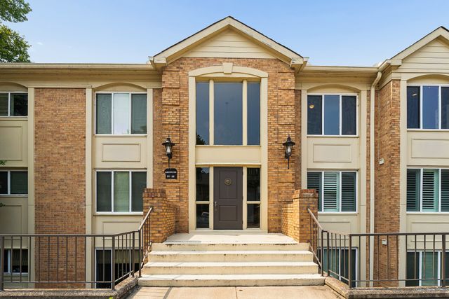 4487 Post Pl Apt 28, Nashville, TN 37205