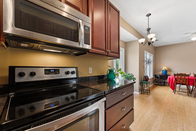 4487 Post Pl Apt 28, Nashville, TN 37205