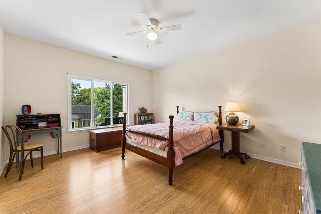 4487 Post Pl Apt 28, Nashville, TN 37205