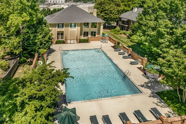 4487 Post Pl Apt 28, Nashville, TN 37205