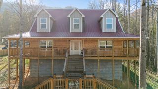 1109 Dry Valley Rd, Townsend, TN 37882
