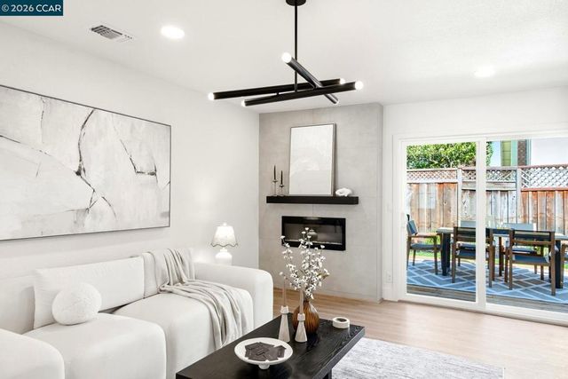 293 Keeler Ct, San Jose, CA 95139