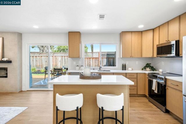 293 Keeler Ct, San Jose, CA 95139