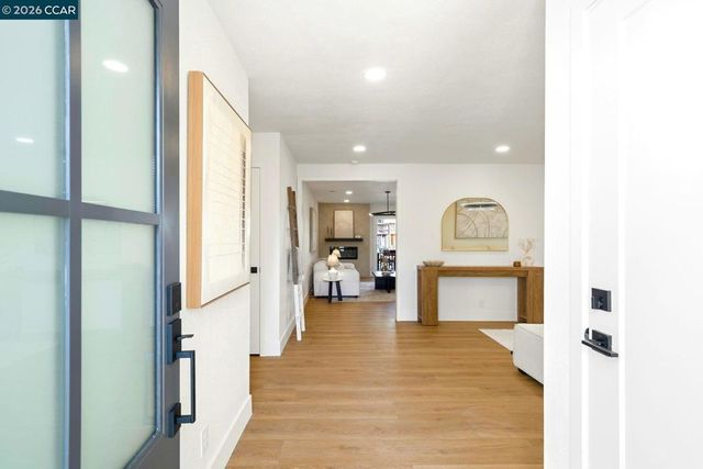 293 Keeler Ct, San Jose, CA 95139