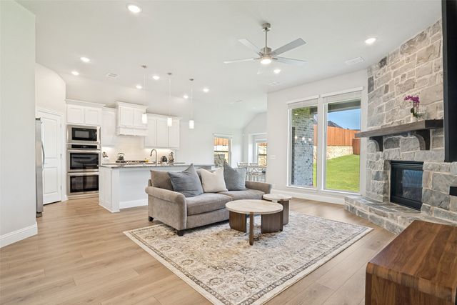 148 Kingfisher Lane, Aledo, TX 76008
