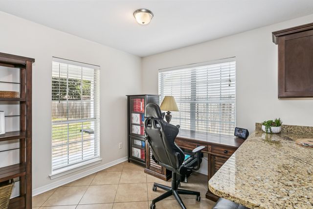 200 Brook Court, Niceville, FL 32578