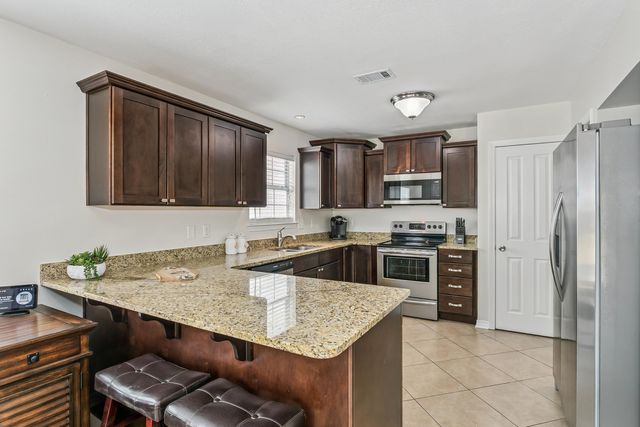 200 Brook Court, Niceville, FL 32578