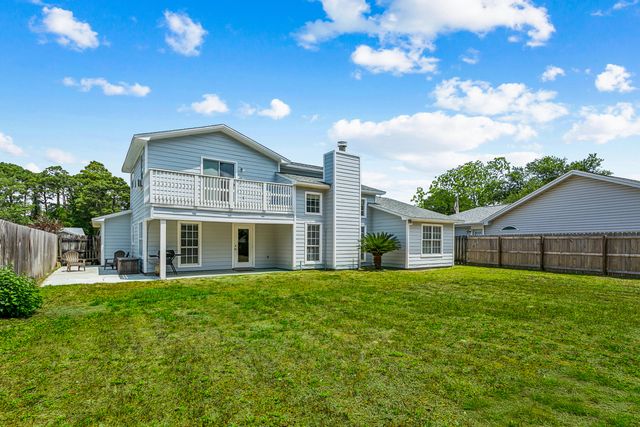 200 Brook Court, Niceville, FL 32578