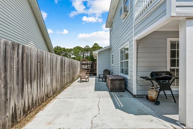 200 Brook Court, Niceville, FL 32578