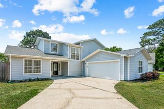 200 Brook Court, Niceville, FL 32578
