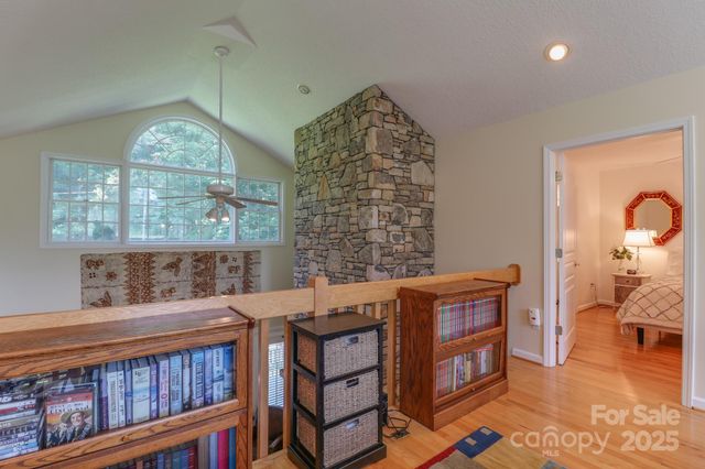 51 Windy Acres Drive, Fairview, NC 28730
