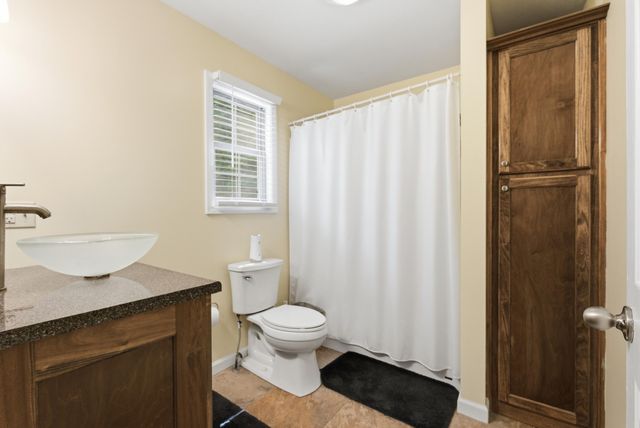 850 Cliffs Edge Road, East Bernstadt, KY 40729