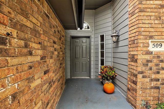 509 NW 170th Street, Edmond, OK 73012