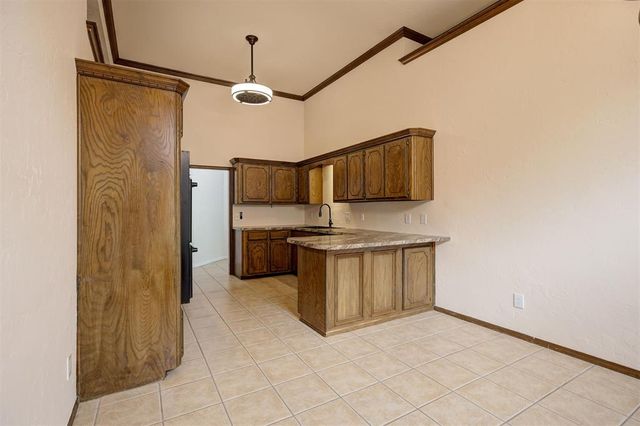 509 NW 170th Street, Edmond, OK 73012