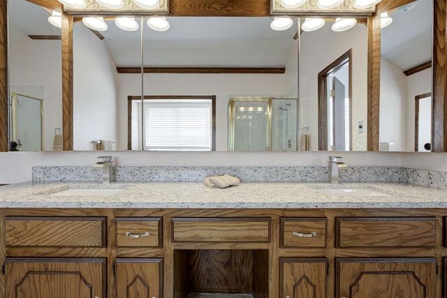 509 NW 170th Street, Edmond, OK 73012