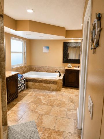 2067 MAJESTIC WOODS BOULEVARD, Apopka, FL 32712