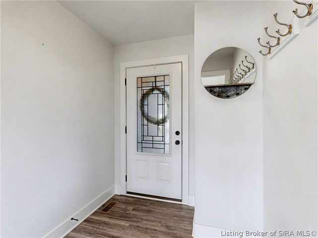 2123 Allen Way, Sellersburg, IN 47172