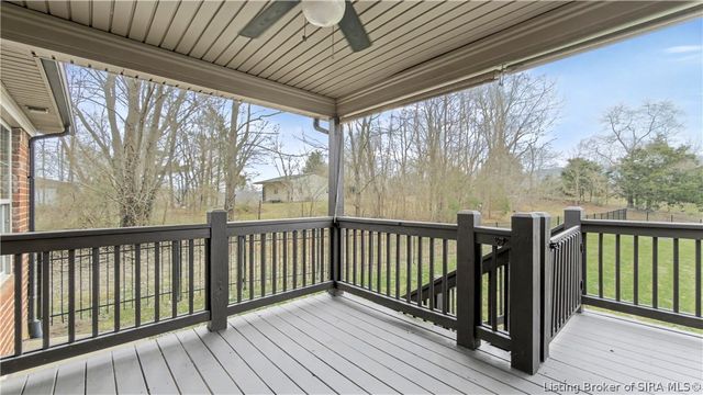 2123 Allen Way, Sellersburg, IN 47172