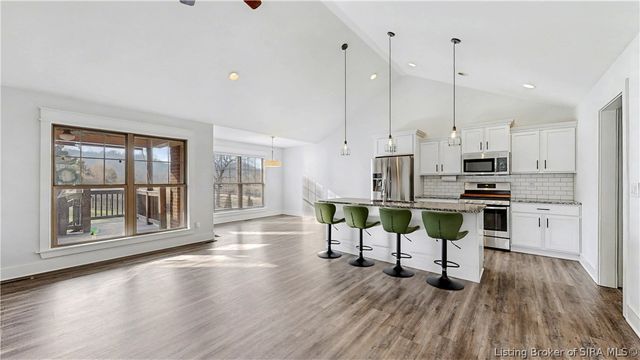 2123 Allen Way, Sellersburg, IN 47172