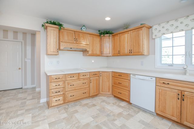 12 Marissa Drive, New Egypt, NJ 08533