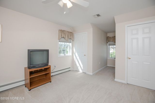 12 Marissa Drive, New Egypt, NJ 08533