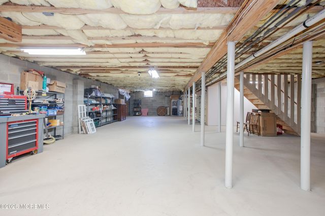 12 Marissa Drive, New Egypt, NJ 08533