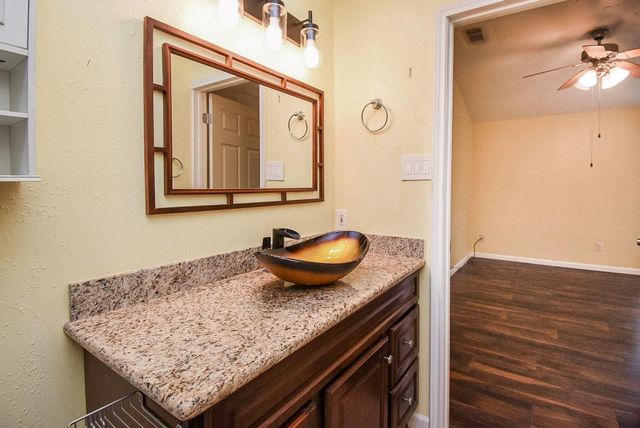 7802 Greenedge Drive, Houston, TX 77040