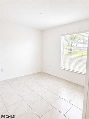 4117 San Clemente CT, North Fort Myers, FL 33917