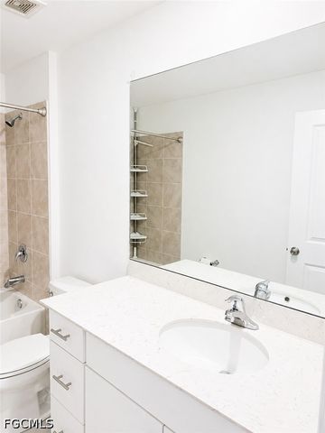 4117 San Clemente CT, North Fort Myers, FL 33917