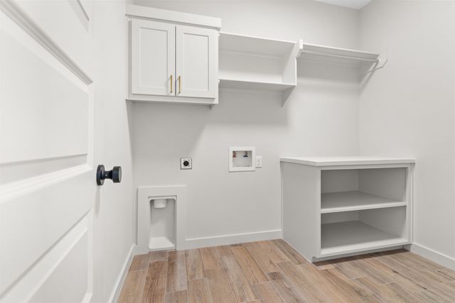 16525 Crossing Circle, Lindale, TX 75771