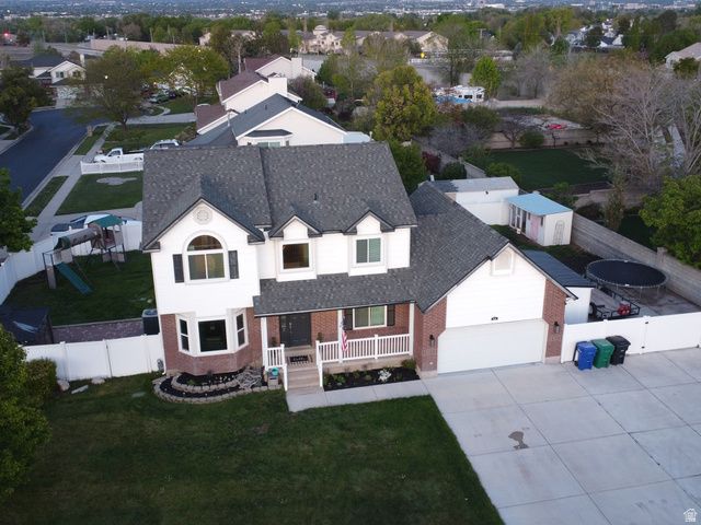 8233 S CREEKWOOD CIR, West Jordan, UT 84088