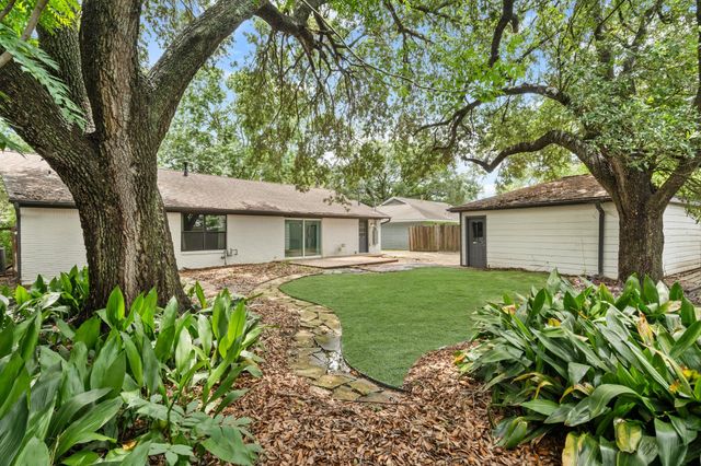 5510 Braesvalley Drive, Houston, TX 77096