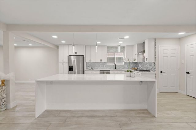 5510 Braesvalley Drive, Houston, TX 77096