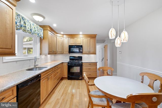 2409 SWEETBRIAR RD, Wilmington, DE 19810