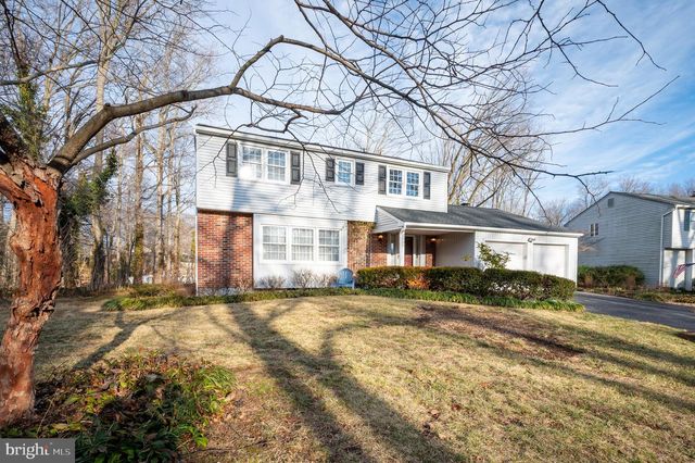 2409 SWEETBRIAR RD, Wilmington, DE 19810