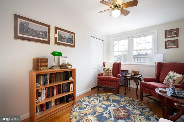 2409 SWEETBRIAR RD, Wilmington, DE 19810