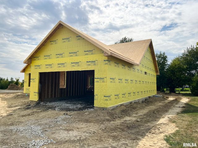 1213 PARKVIEW Drive, Eureka, IL 61530