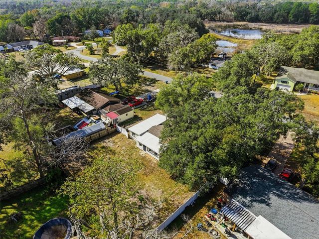 4940 LAKEWOOD DRIVE, Dade City, FL 33523