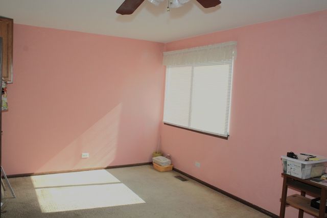 69 White Oaks Road 69, Fox Lake, IL 60020