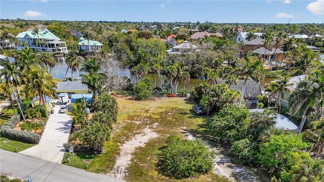 27534 Big Bend RD, Bonita Springs, FL 34134